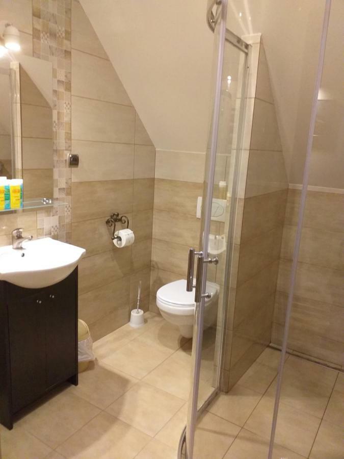 Kapitanski Dworek Homestay *